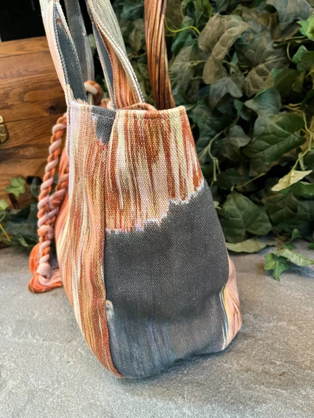 Vince Camuto Amia Tote Purse Marble Oasis Toscano Canvas Orange/Peach Casual